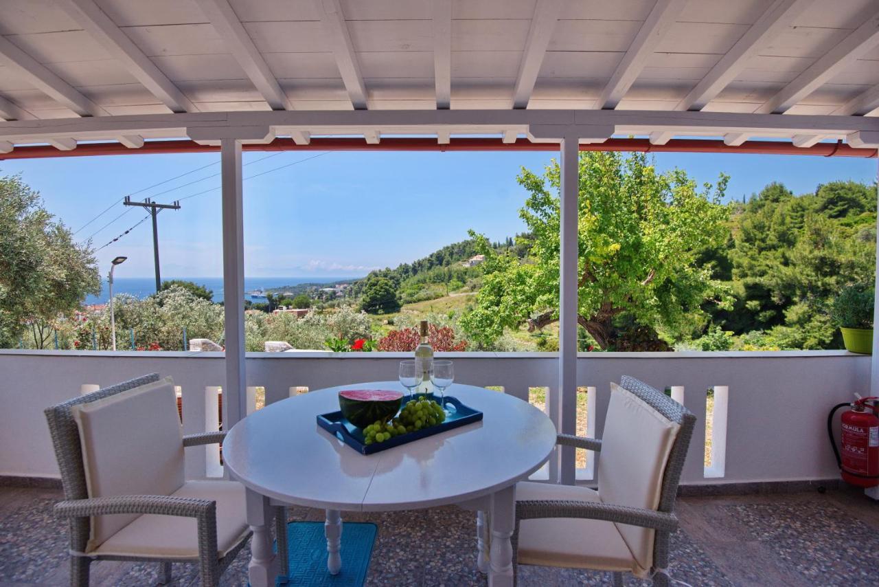 Myrtilo Cottage Votsi  Exterior photo
